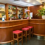帕拉蒂姆宫酒店 酒店 4*