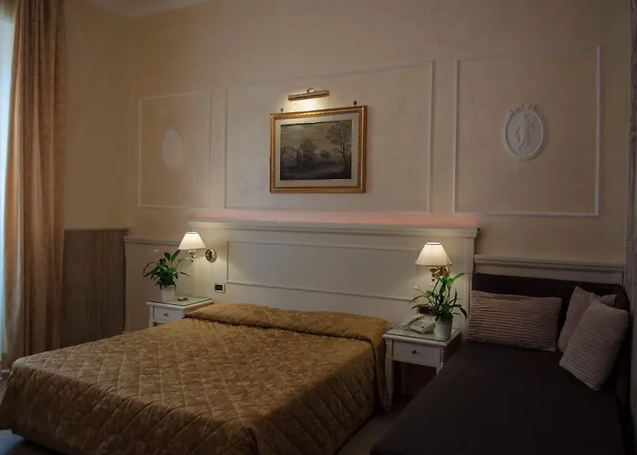 Palladium Palace מלון 4*
