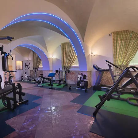 Отель Palladium Palace 4*