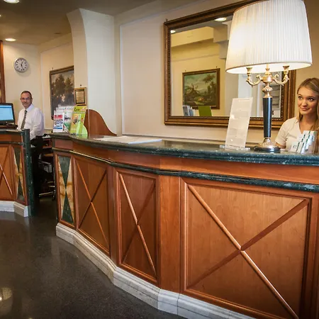 Palladium Palace Отель 4*