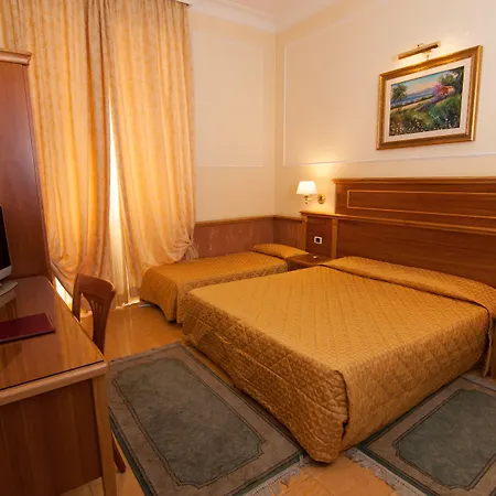 Отель Palladium Palace 4*